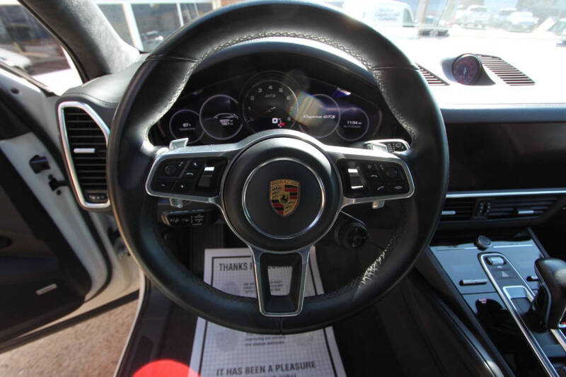 2021 Porsche Cayenne GTS photo 91