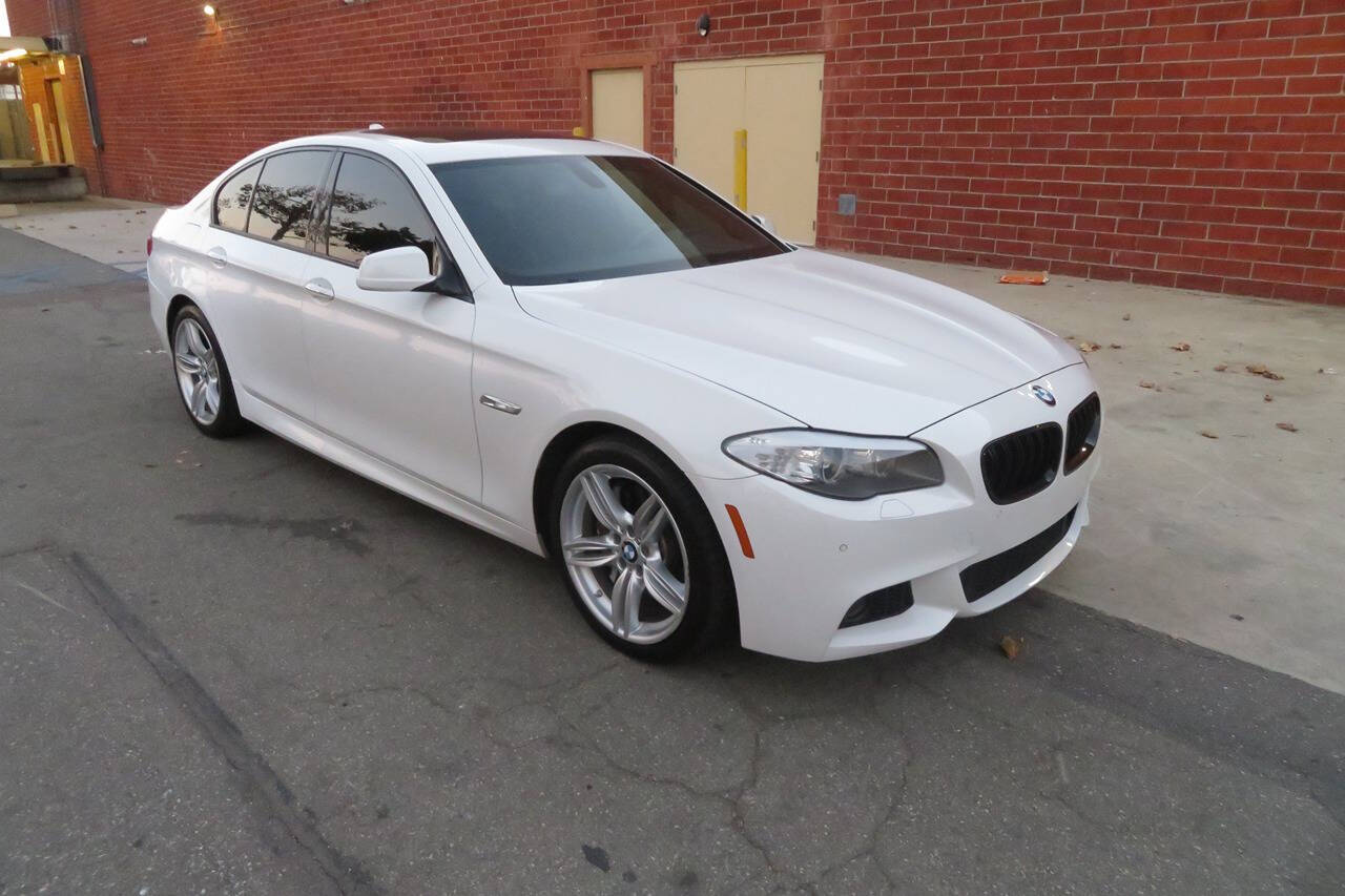 2011 BMW 5 Series for sale at The Car Vendor LLC in Bellflower, CA