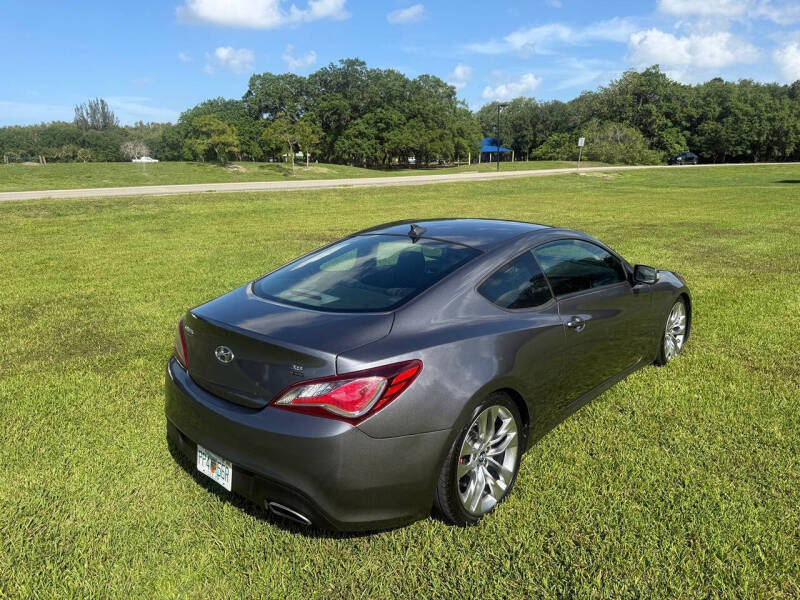 2016 Hyundai Genesis Coupe 3.8 R-Spec