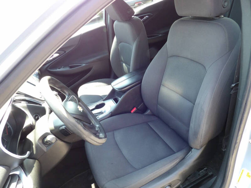 2017 Chevrolet Malibu LT