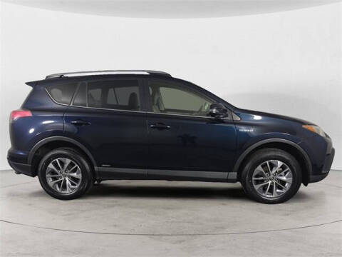 2018 Toyota RAV4 Hybrid LE