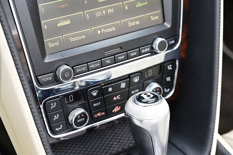 2017 Bentley Continental 43