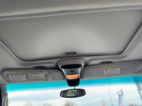 2004 Ford Explorer Sport Trac XLT