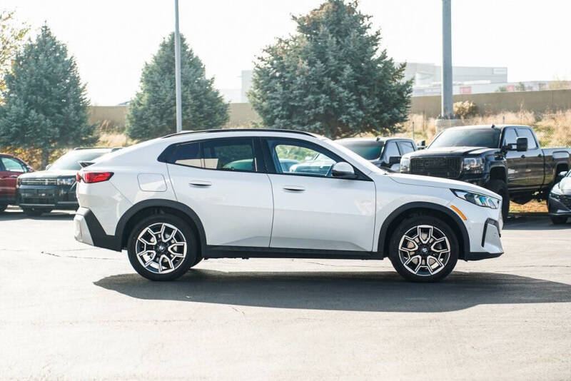 2025 BMW X2 xDrive28i