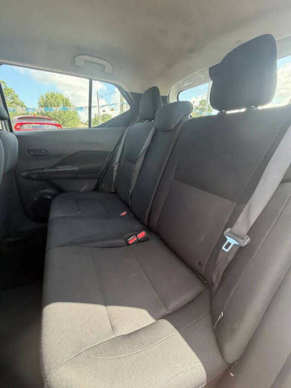 2024 Nissan Kicks S