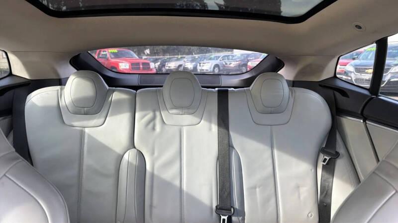 2014 Tesla Model S