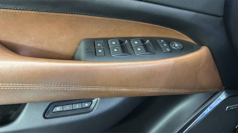 2017 Cadillac Escalade Premium Luxury