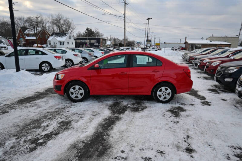 2014 Chevrolet Sonic LS Auto