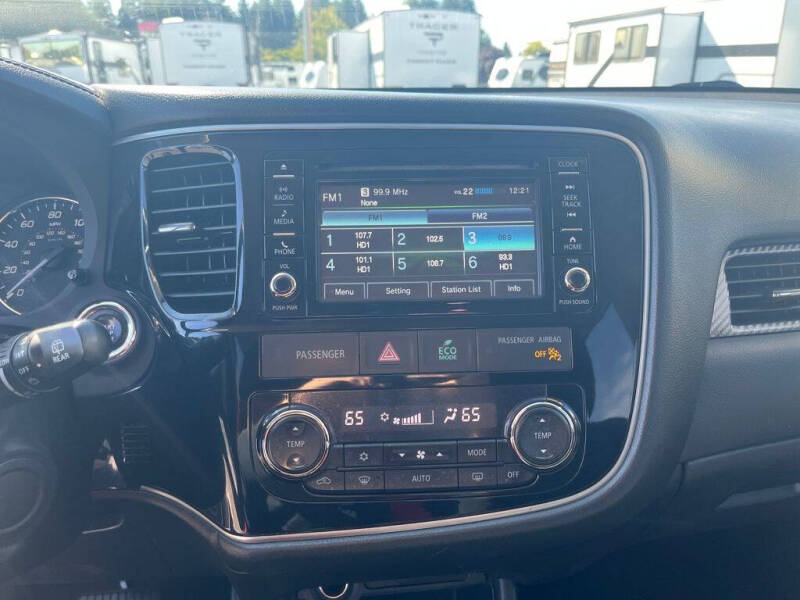 2016 Mitsubishi Outlander SE