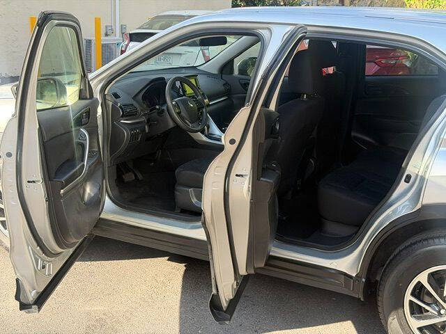 2022 Mitsubishi Eclipse Cross ES
