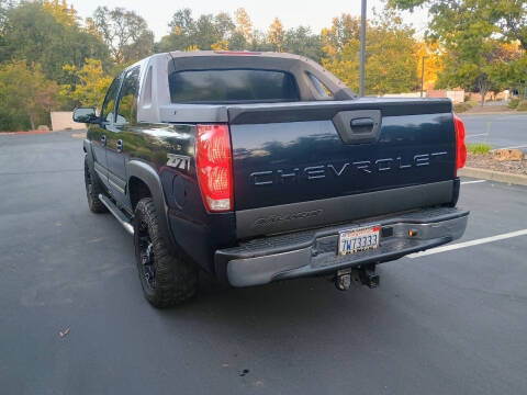 2005 Chevrolet Avalanche 1500 LT