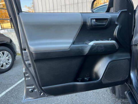 2021 Toyota Tacoma SR5 V6