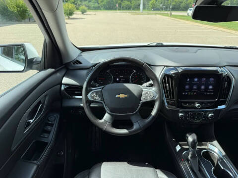 2021 Chevrolet Traverse LT Leather