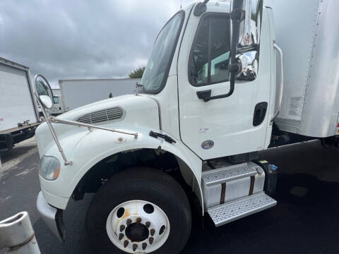 2017 Freightliner M2 106