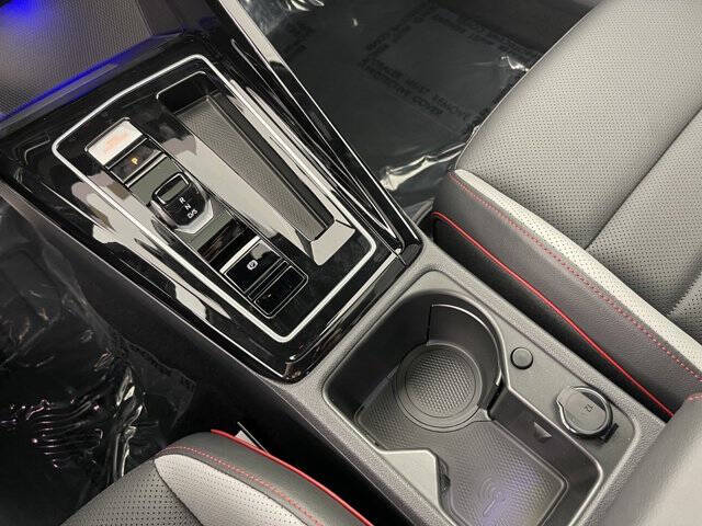 2025 Volkswagen Golf GTI SE