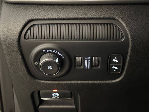 2023 Jeep Wagoneer L Series II