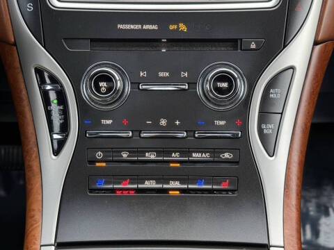 2020 Lincoln Nautilus Black Label