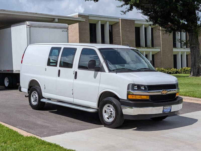 2025 Chevrolet Express 2500