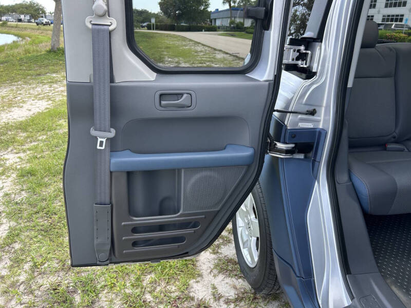 2005 Honda Element EX