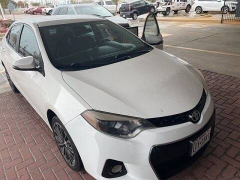 2015 Toyota Corolla for sale at FREDY USED CAR SALES in Houston TX