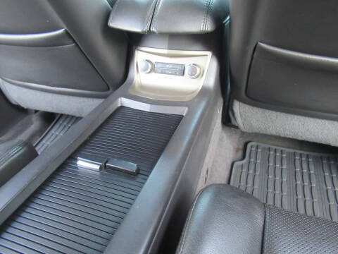 2011 Lincoln MKT EcoBoost