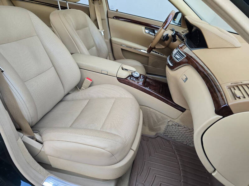 2010 Mercedes-Benz S-Class S 550 4MATIC