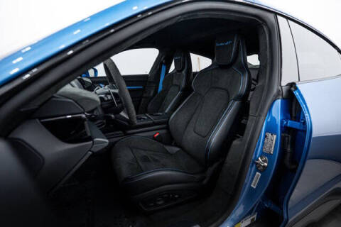 2025 Porsche Taycan Turbo GT w/ Weissach Package