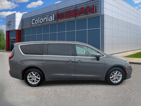 2023 Chrysler Pacifica Touring L