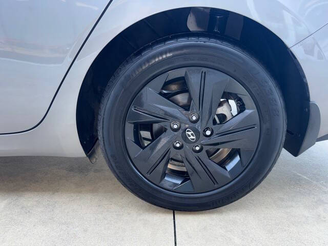 2022 Hyundai Elantra