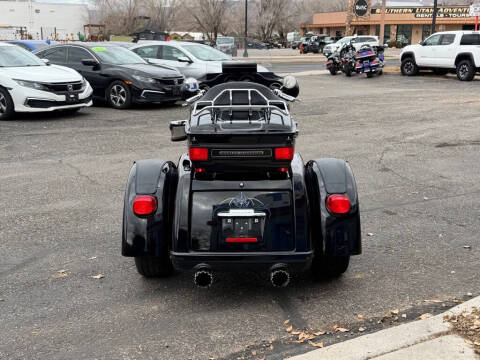 2013 Harley-Davidson TRIKE FLHTCUTG