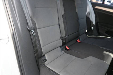 2016 Volkswagen e-Golf SE