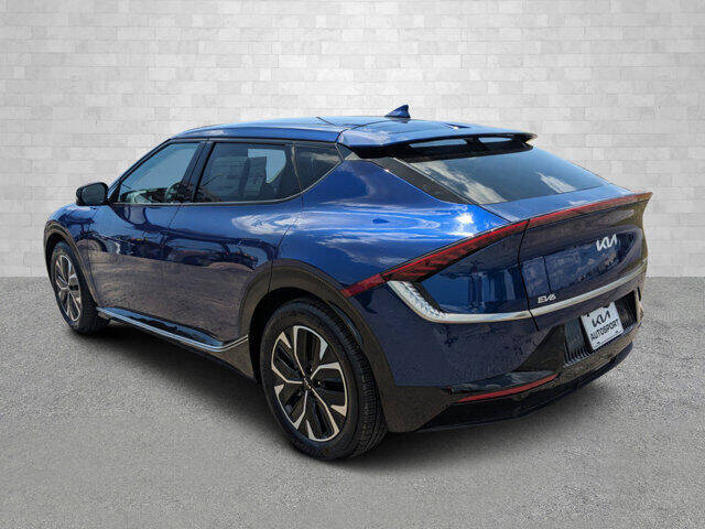 2023 Kia EV6 Wind