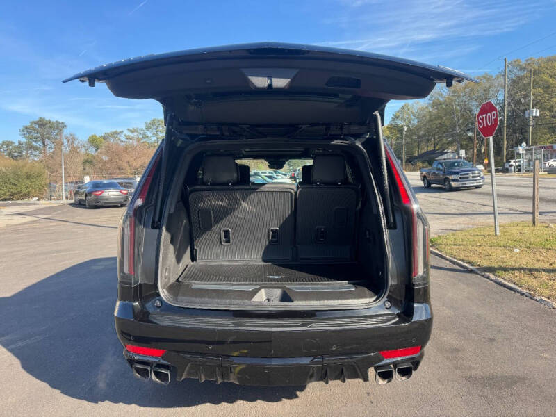 2023 Cadillac Escalade-V