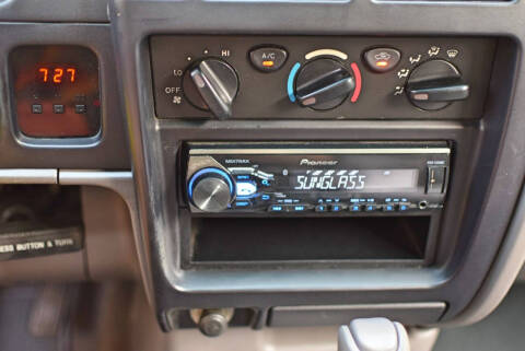 2003 Toyota Tacoma PreRunner V6