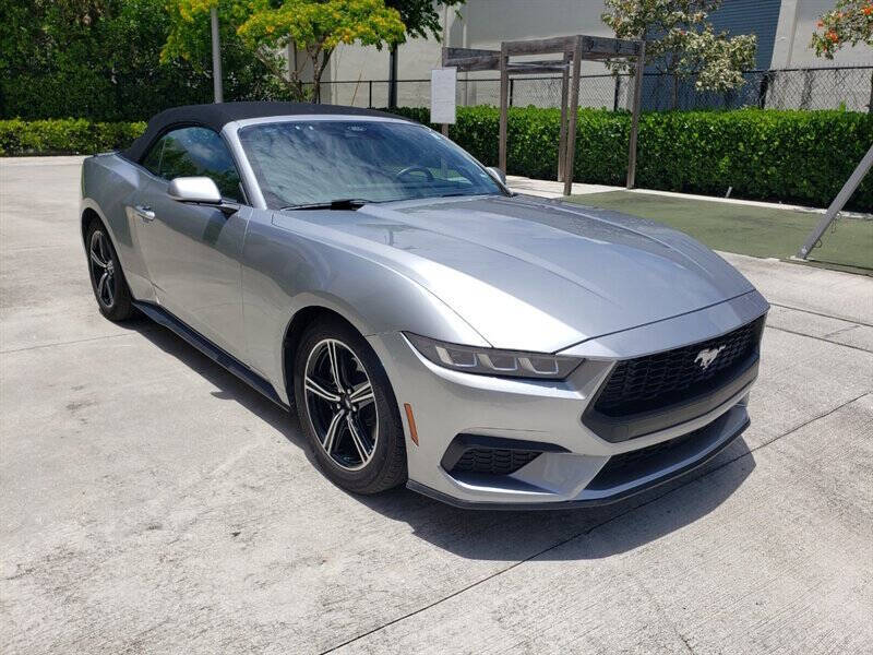 2024 Ford Mustang 25