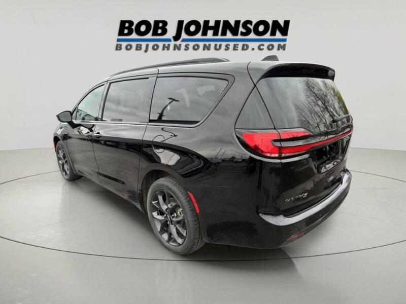 2024 Chrysler Pacifica Limited