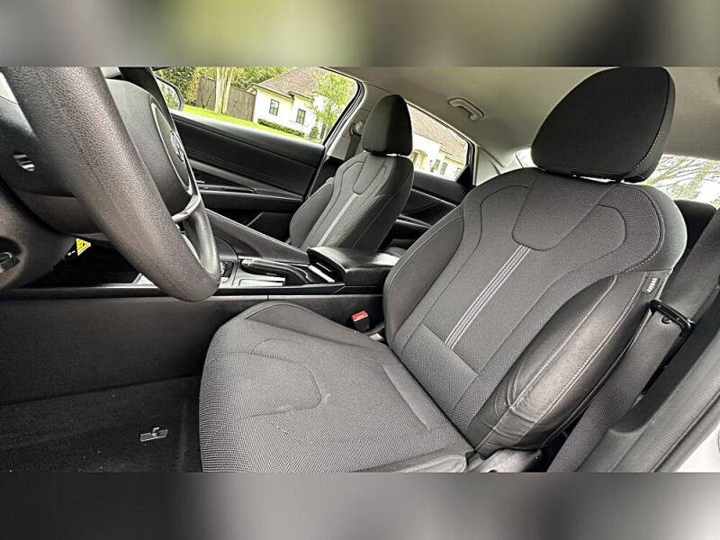 2021 Hyundai Elantra