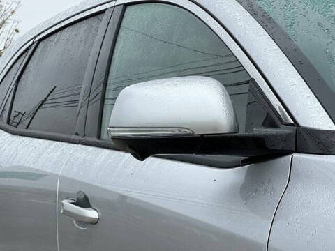 2025 VinFast VF8 Plus