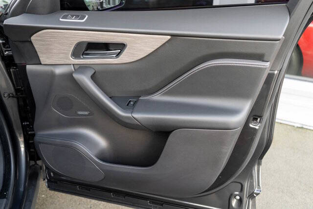 2017 Jaguar F-PACE S