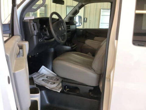 2017 Chevrolet Express LS 3500