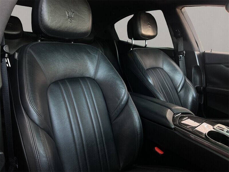 2015 Maserati Ghibli