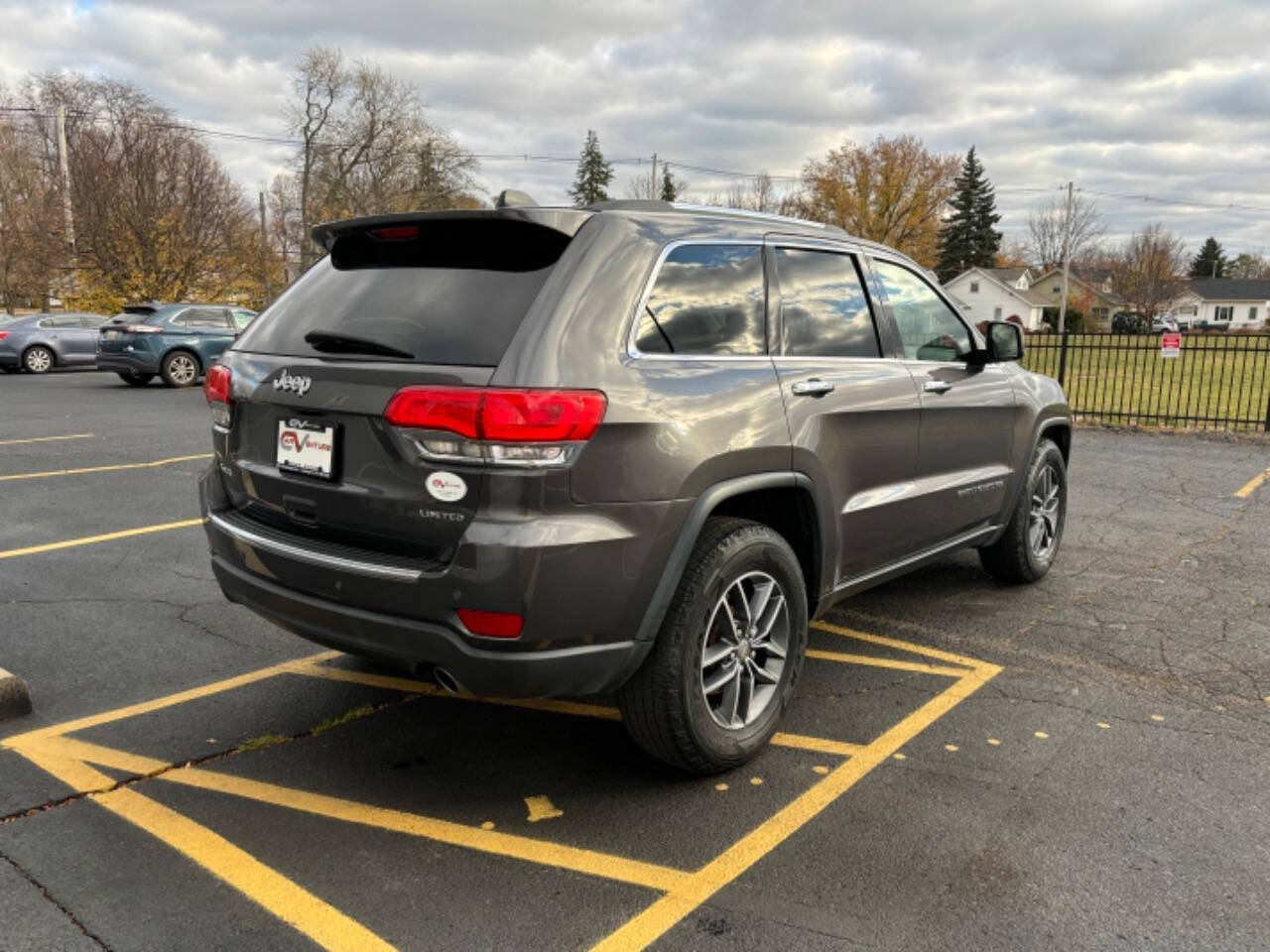 2017 Jeep Grand Cherokee for sale at Carventure in Lansing, MI