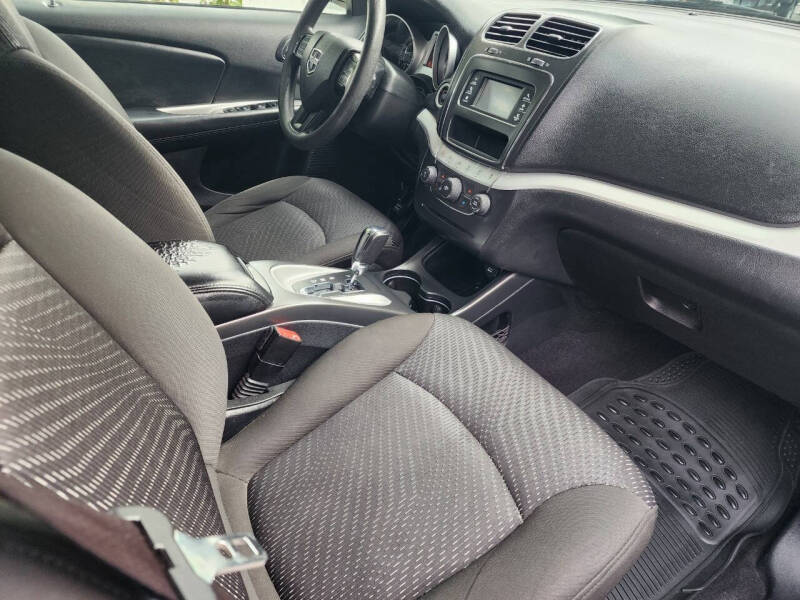 2019 Dodge Journey SE