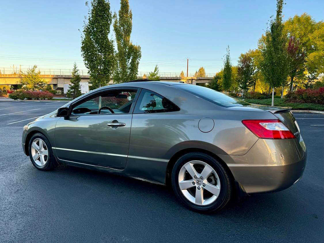 2007 Honda Civic for sale at MISHA MASTER MOTORZ LLC in Portland, OR