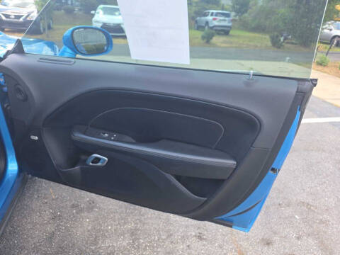 2016 Dodge Challenger SXT