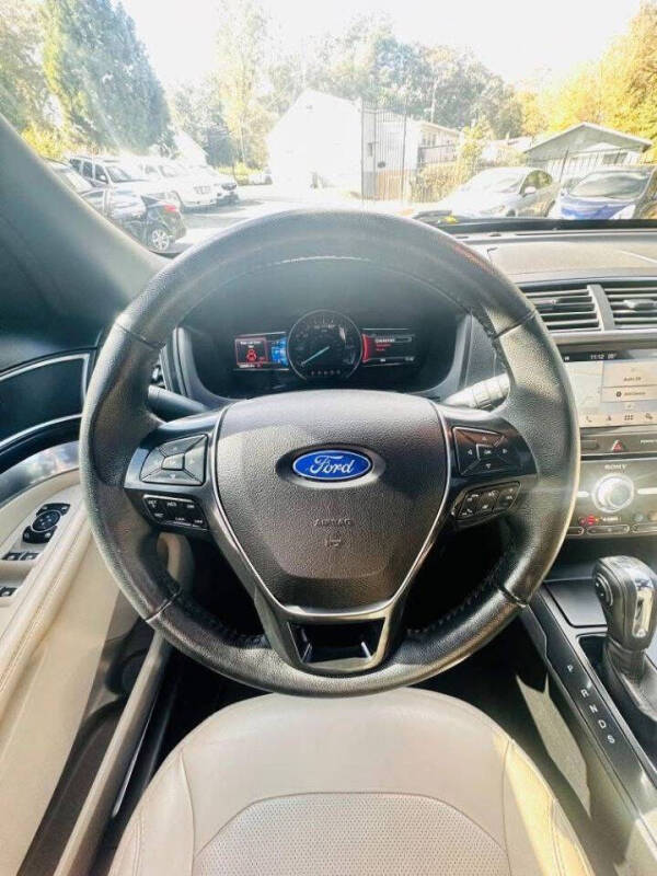 2018 Ford Explorer Limited