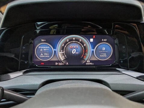 2022 Volkswagen Golf GTI Autobahn