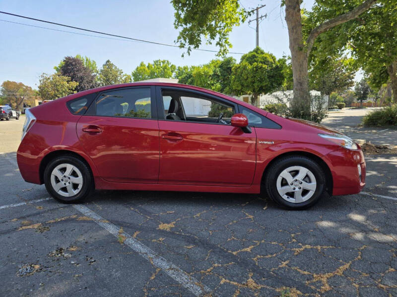 Used 2011 Toyota Prius III with VIN JTDKN3DU2B1476112 for sale in Fremont, CA
