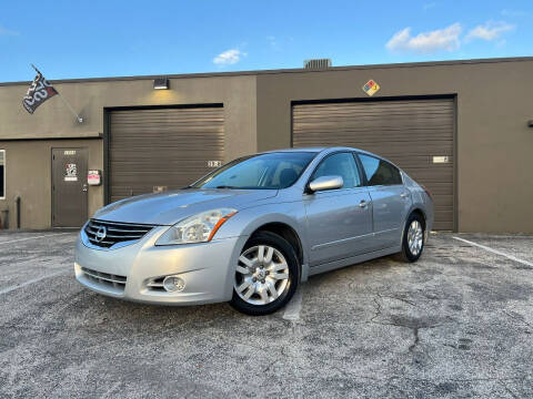 2010 Nissan Altima for sale at Vox Automotive in Oakland Park FL