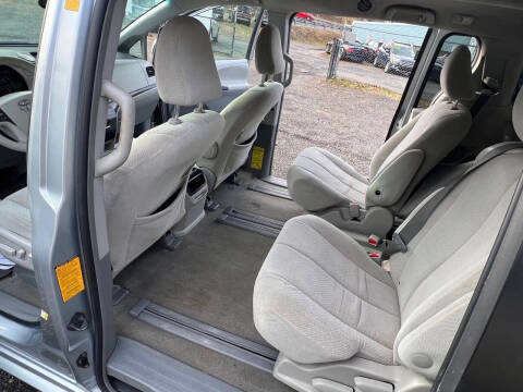 2014 Toyota Sienna